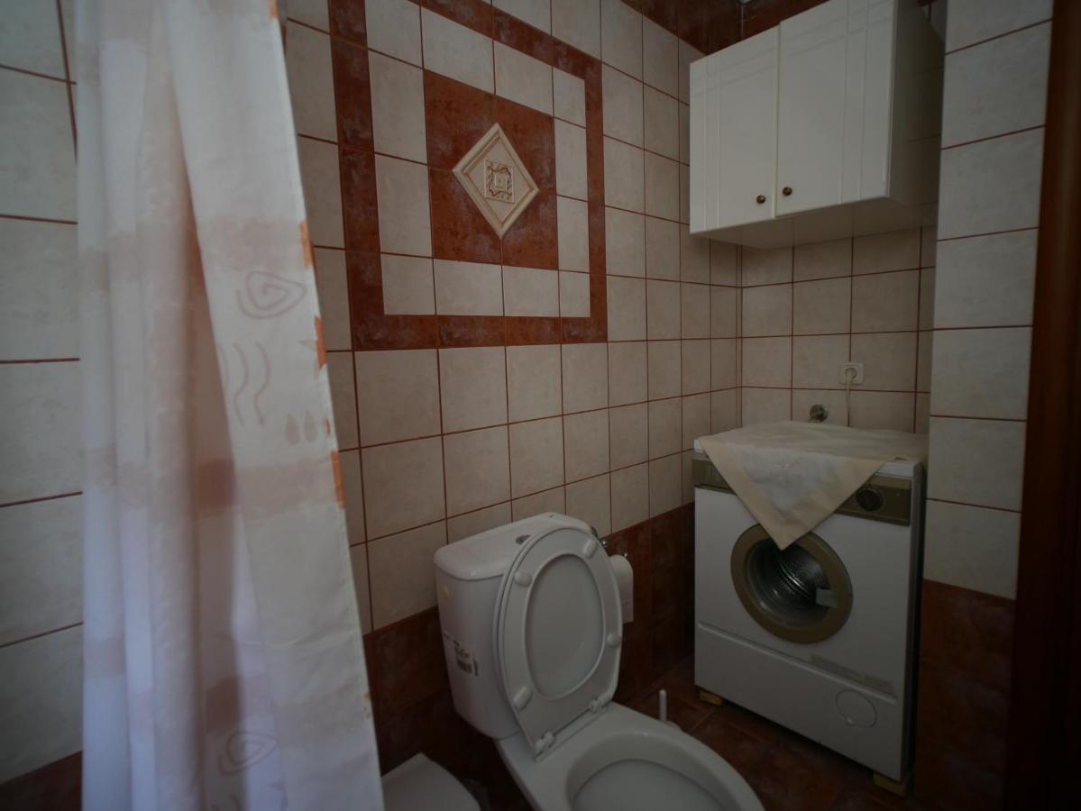 Villa Verde 200 Meters From The Beach Nea Iraklitsa Exterior foto