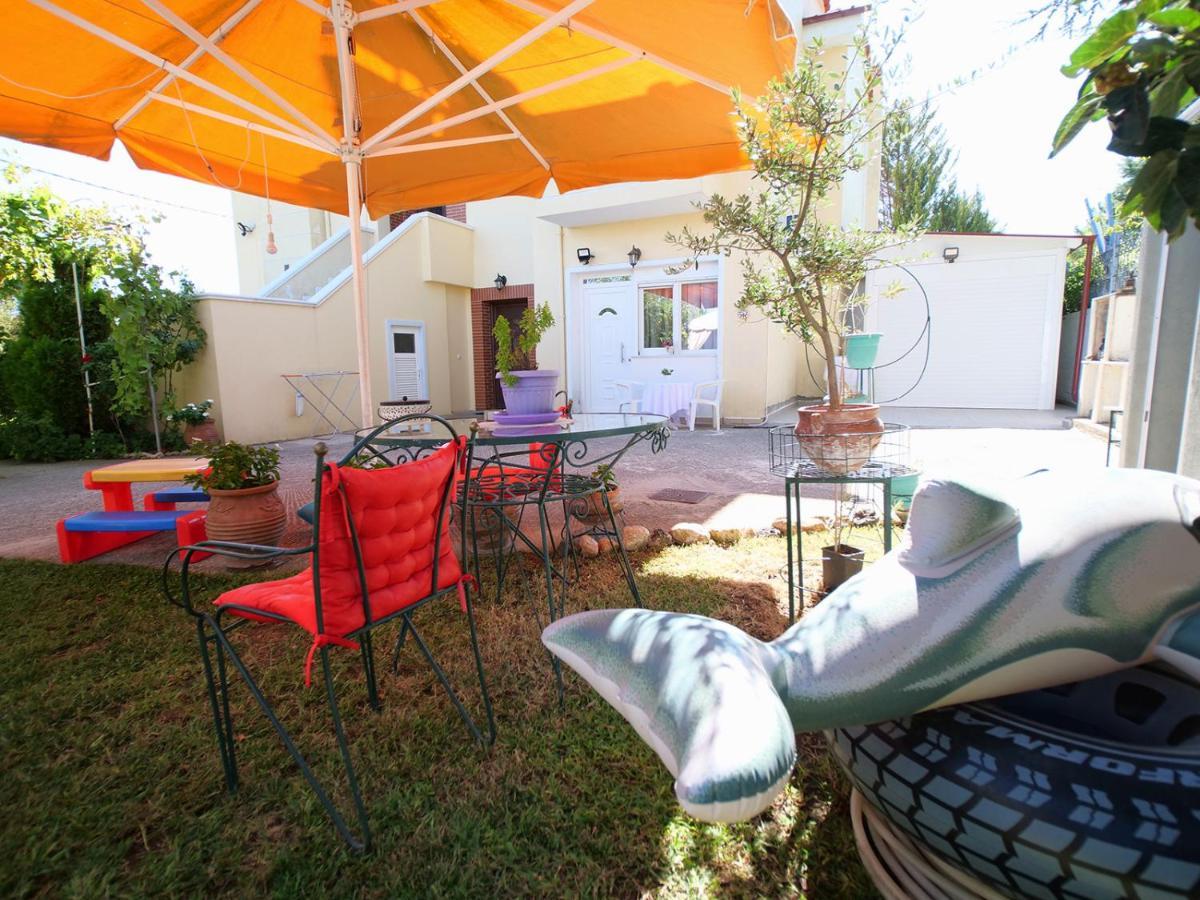 Villa Verde 200 Meters From The Beach Nea Iraklitsa Exterior foto